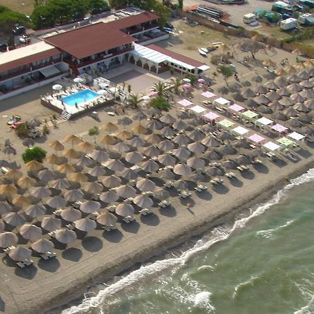 Beach Club Ippocampo Eksteriør billede