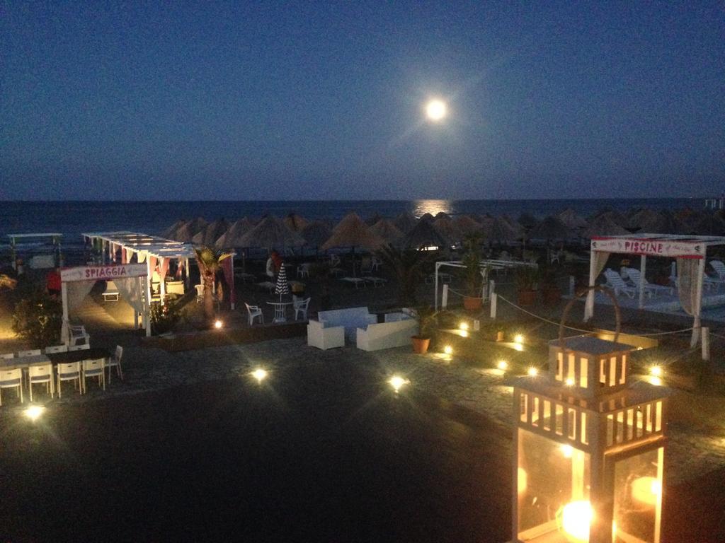Beach Club Ippocampo Eksteriør billede